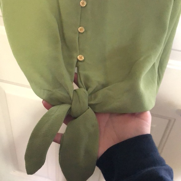 NWT Michael Kors tie front blouse - Picture 3 of 7